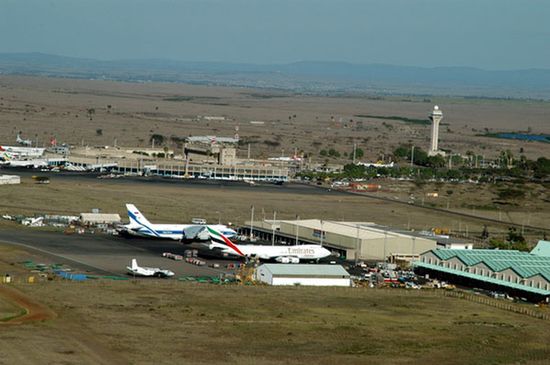 Грузовой терминал в международном аэропорту им. Jomo Kenyatta, в городе Найроби, является самым большим и самым загруженым в Восточной Африке
