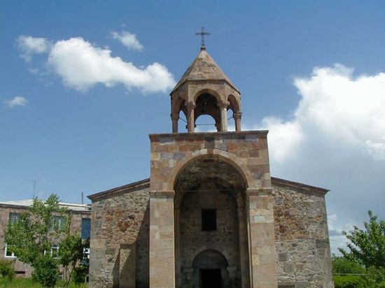 Армянская церковь в Ехегнадзоре