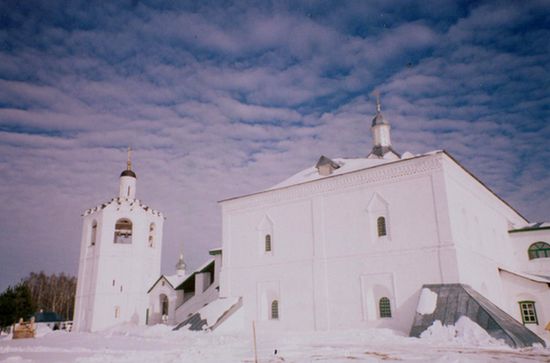 Троицкий Болдин монастырь в деревне