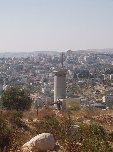 Вид с Гило на Бейт-Джала