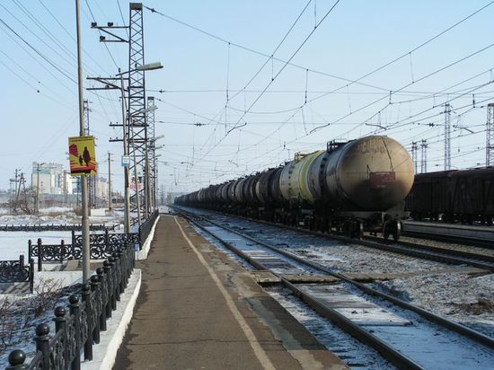 Участок железной дороги в Кормиловке