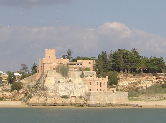 Крепость Сан-Жуан-де-Араде