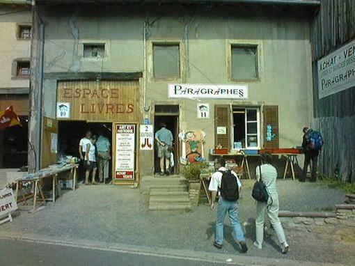 Букинистические магазины в Фонтенуа-ла-Жут