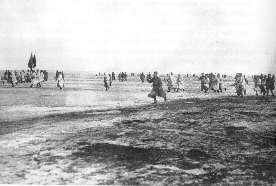 Красная армия атакует Кронштадт в марте 1921 года