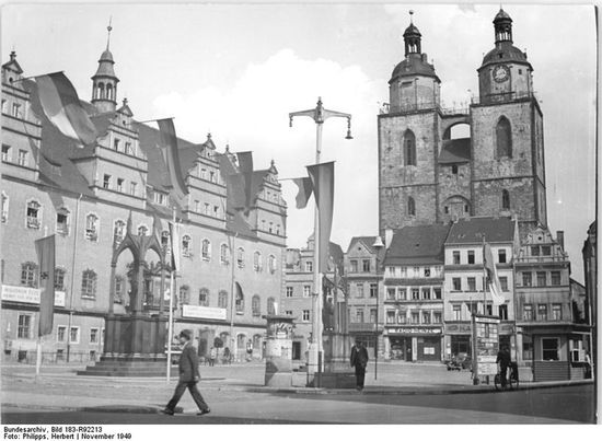 Рыночная площадь, Ратуша, Городская церковь, 1949