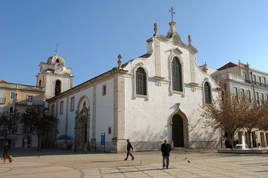 Церковь Сан-Жулиан в центре города