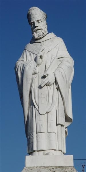 Памятник Мартину Думийскому