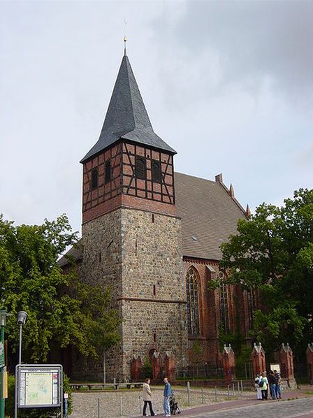 Церковь Св. Марии без башенных часов