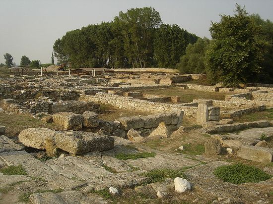 Руины древнего Диона