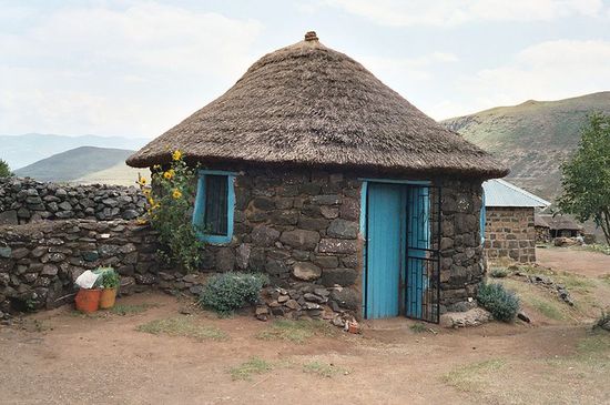 Рондавель — типичное жилище народов банту на территории ЮАР