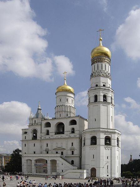 Храм преподобного Иоанна Лествичника и Колокольня «Иван Великий» в Московском Кремле