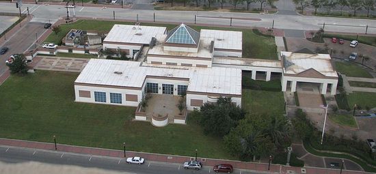 Музей искусства юго-восточного Техаса