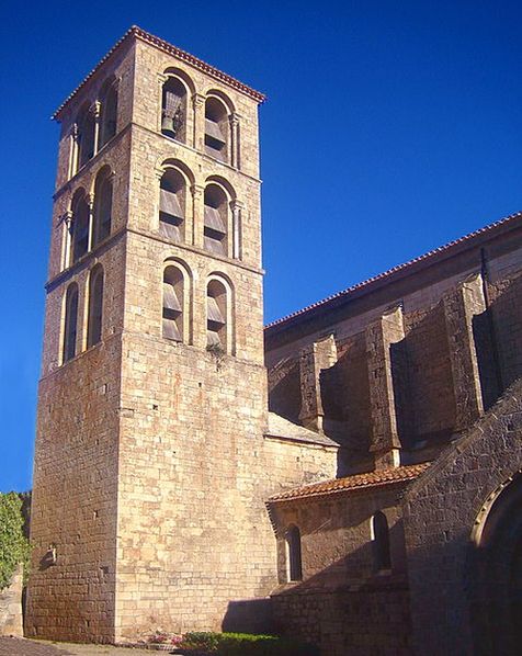 Северная колокольня монастыря