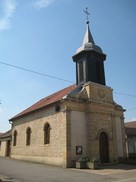 Церковь Сен-Юбер в Лантефонтене.