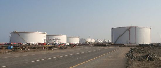 Нефтяные резервуары в Сухаре