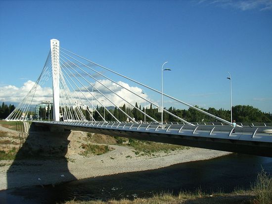 Мост Тысячелетия