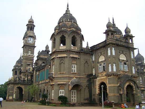 Новый дворец, служивший резиденцией правителей Колхапура — потомков Шиваджи.