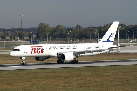 Boeing 757-200 «Cabo Verde Airlines» в аэропорту Мюнхена