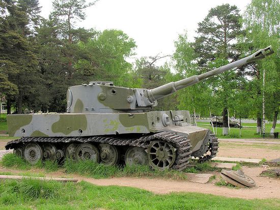 Немецкий тяжёлый танк «Тигр» в Ленино-Снегирёвском военно-историческом музее.