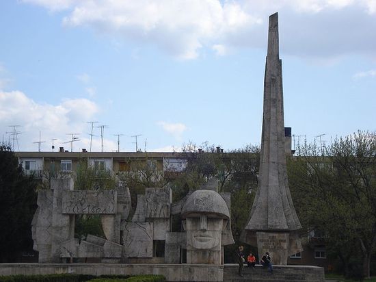 Памятник румынским солдатам