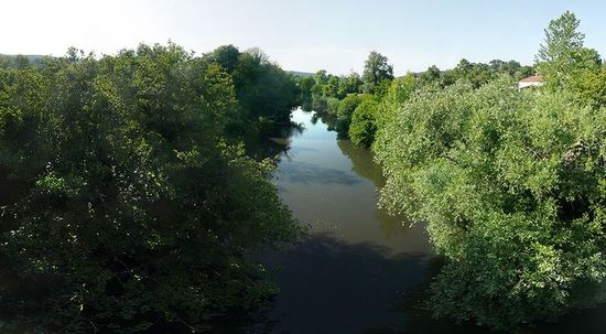 Река Рива в районе Бейкоз