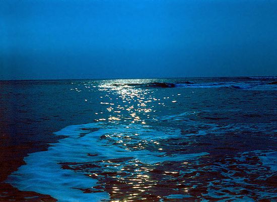 Ночное море у побережья Джанхота