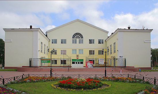 Центр культуры и досуга в Куровском