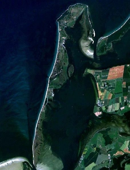 Спутниковый снимок Хиддензе