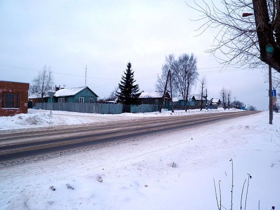 Вид на село от автодороги на Ярославль