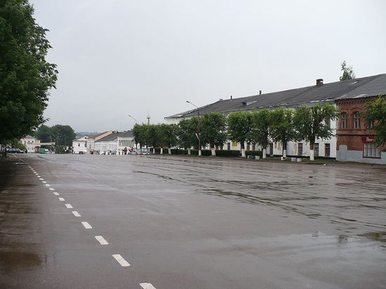 Площадь Свободы в Валдае