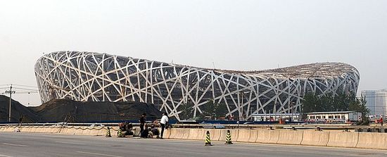 Пекинский национальный стадион, где прошли церемонии открытия и закрытия Олимпийских игр в Пекине