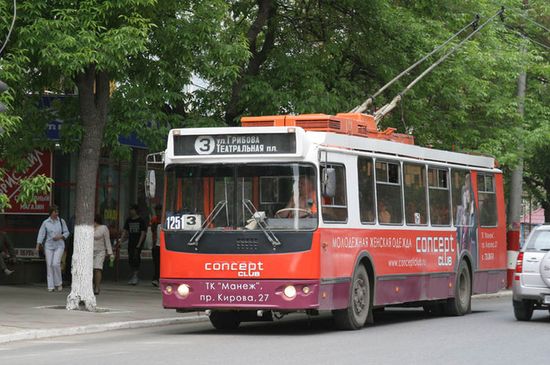 Троллейбус на улице Горького