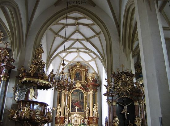 Интерьеры церкви св. Лоренца