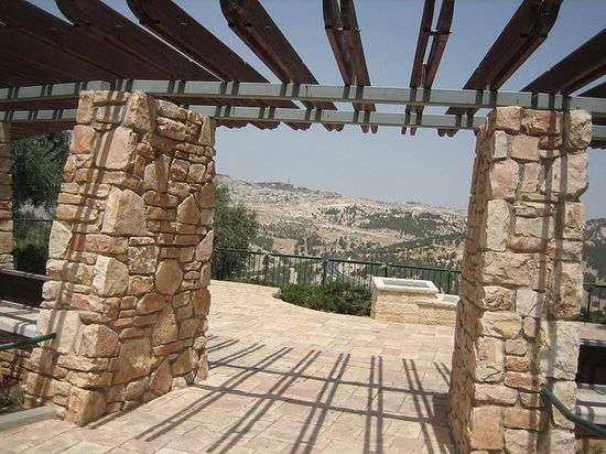 Наблюдательный пункт в сторону горы Скопус (Иерусалим)