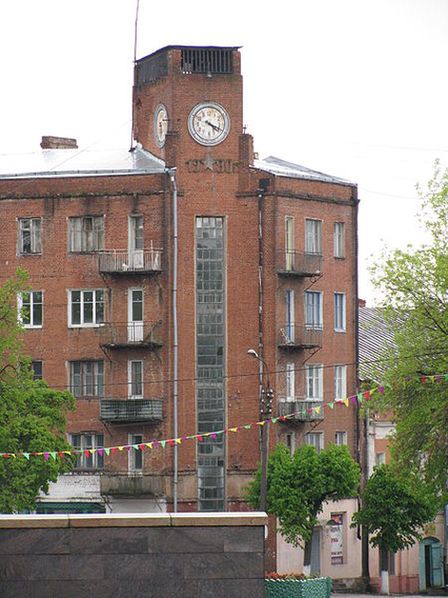 Площадь Ленина (Серпухов). Городские часы
