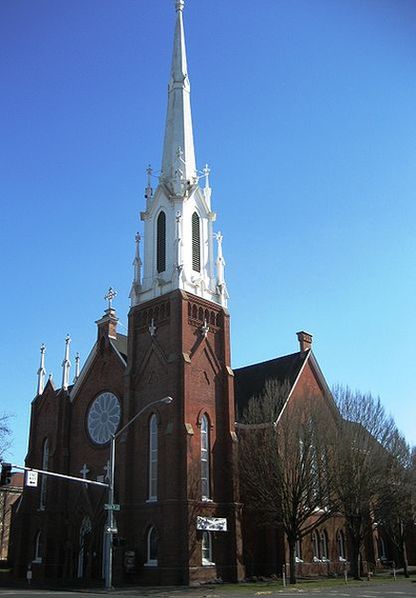 Первая объединенная методистская церковь в центре города