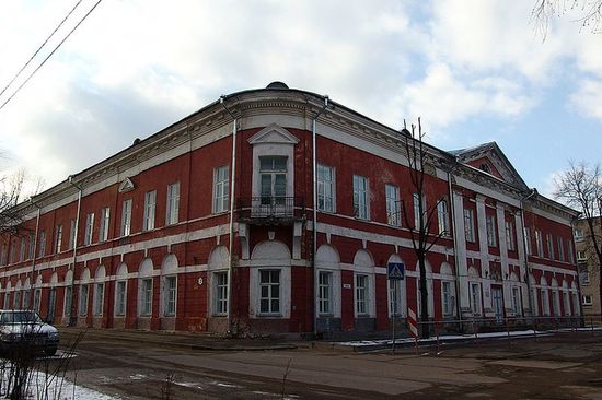 Здание Нарвской гимназии