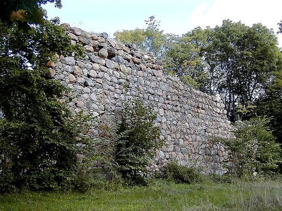 Руины Дурбенского замка