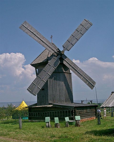 Ветряная мельница в Марийском этнографическом музее