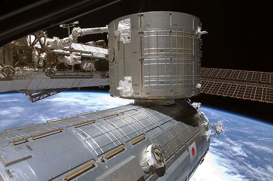 Японский модуль международной космической станции — Кибо.