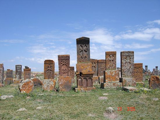 Хачкары в селе Норатус