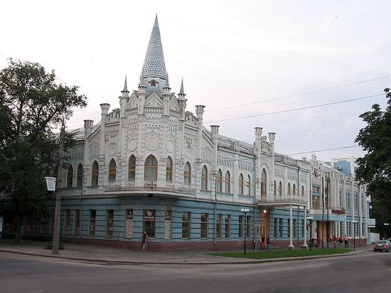 Бывшее здание гостиницы «Славянская»