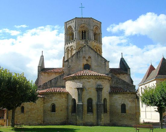 Церковь Сен-Илер