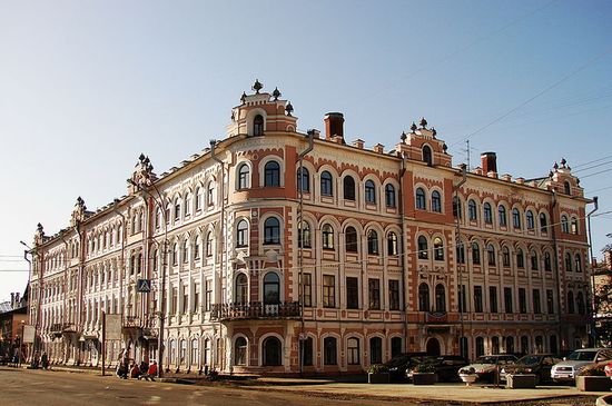 Гостиница «Золотой Якорь». Здесь располагался штаб VI-й Красной Армии в годы Гражданской войны