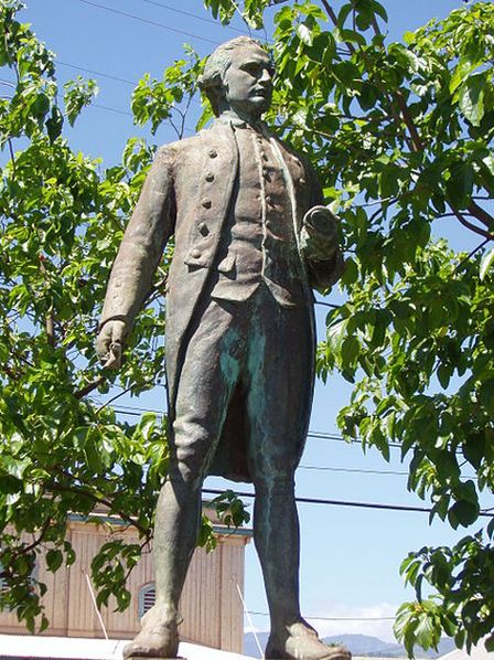 Статуя капитана Джеймса Кука в Ваимеа, в память его первой высадки на Гавайских островах (январь 1778 года