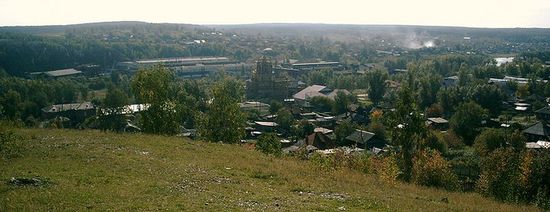 Вид на старую часть города (Богословск) с высочайшей точки (водонапорной башни)