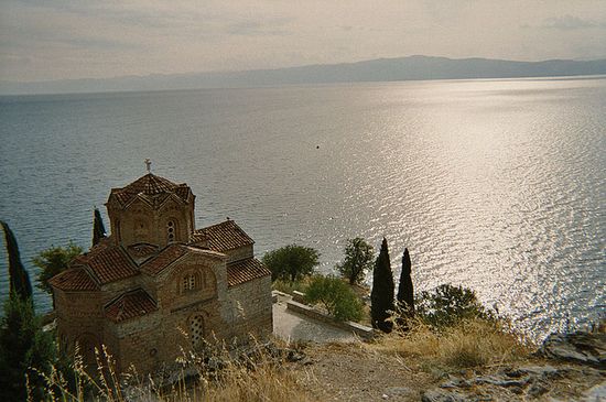 Церковь Св. Иоанна Богослова над озером