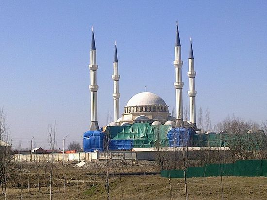 Центральная мечеть в селе Джалка (строительство)