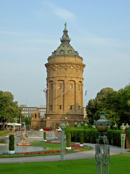 «Wasserturm», один из символов города