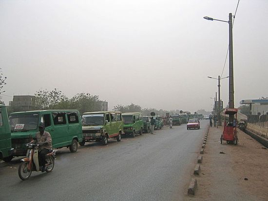 «Сотрума» — маршрутные такси в Бамако